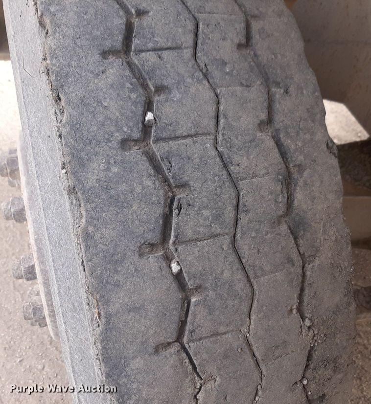 image for item DP2702 Etnyre chip spreader