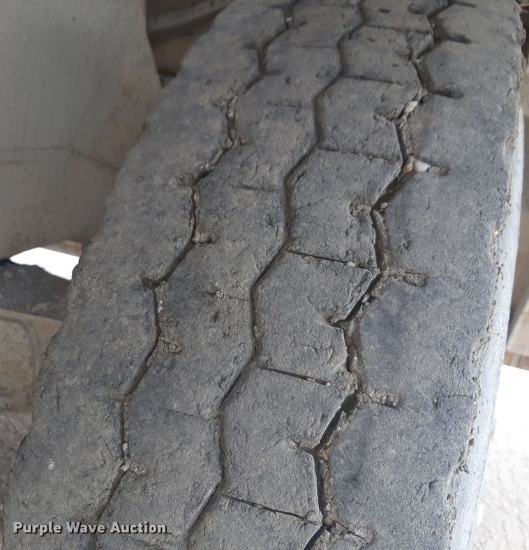 image for item DP2702 Etnyre chip spreader