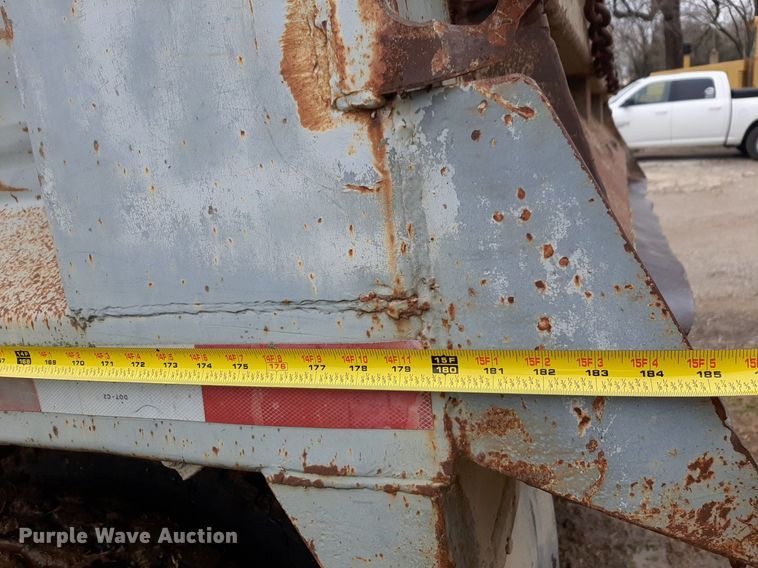 image for item DP2710 1984 Mack R686ST dump truck