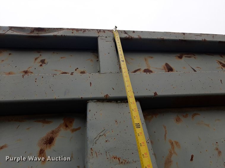 image for item DP2710 1984 Mack R686ST dump truck