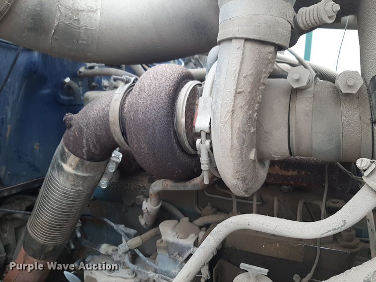 image for item DP2710 1984 Mack R686ST dump truck