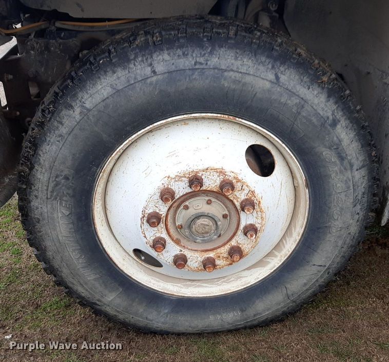 image for item DP2710 1984 Mack R686ST dump truck