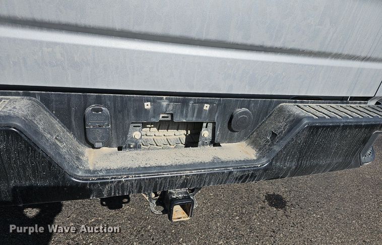 image for item DQ4371 2020 Chevrolet Silverado 1500 Crew Cab pickup truck