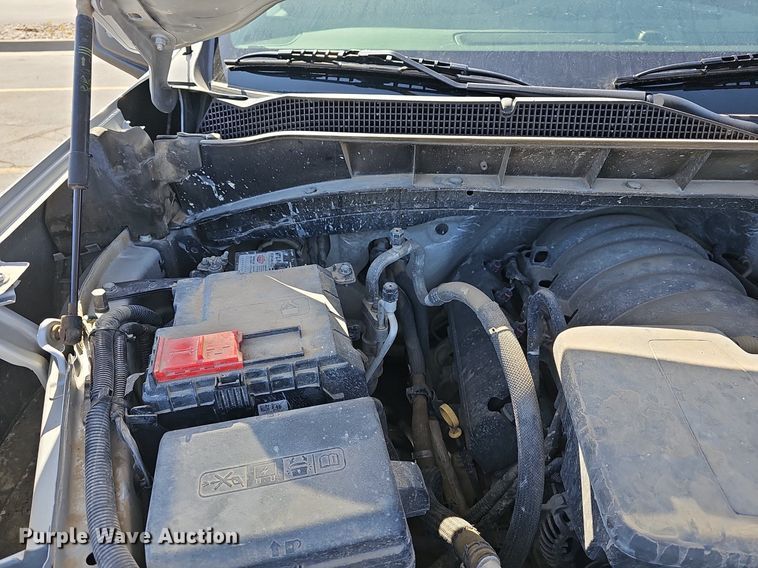 image for item DQ4371 2020 Chevrolet Silverado 1500 Crew Cab pickup truck