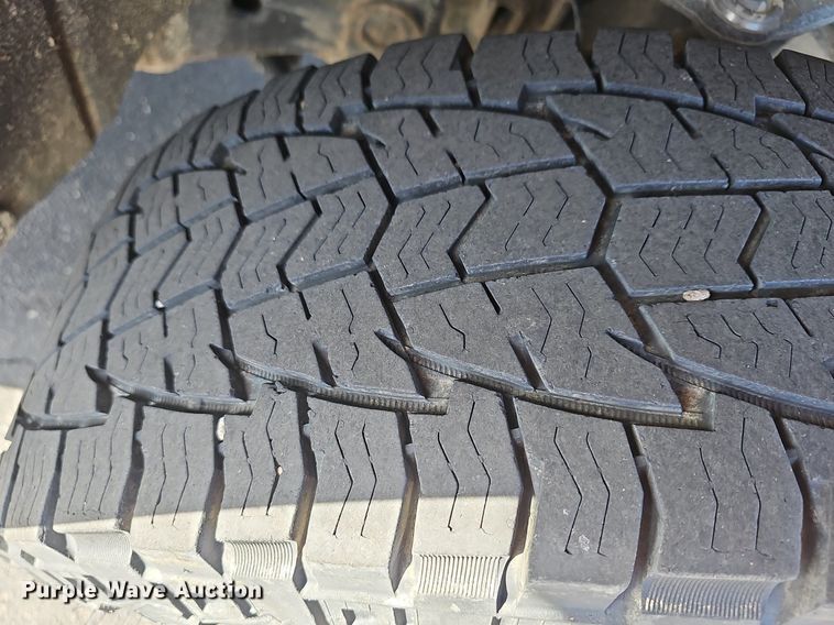 image for item DQ4371 2020 Chevrolet Silverado 1500 Crew Cab pickup truck