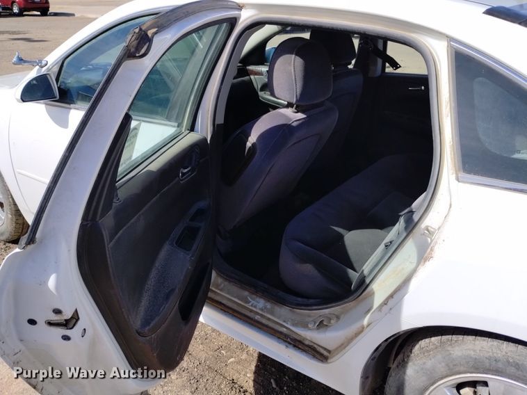 image for item DQ5996 2013 Chevrolet Impala LS 