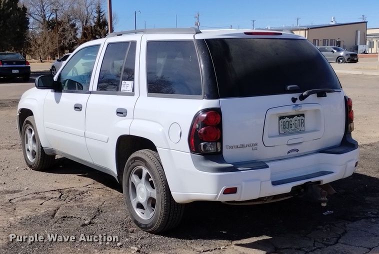 image for item DQ5998 2008 Chevrolet Trail Blazer SUV