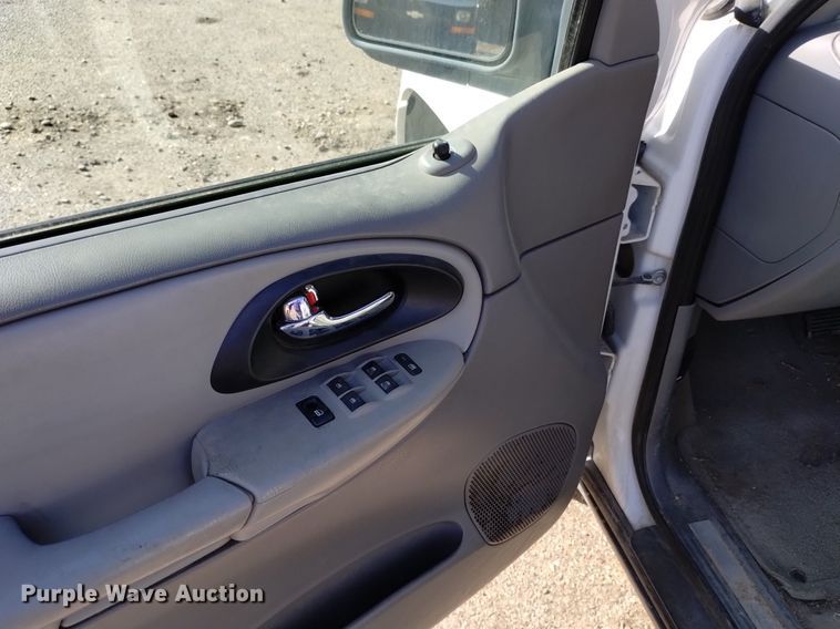 image for item DQ5998 2008 Chevrolet Trail Blazer SUV