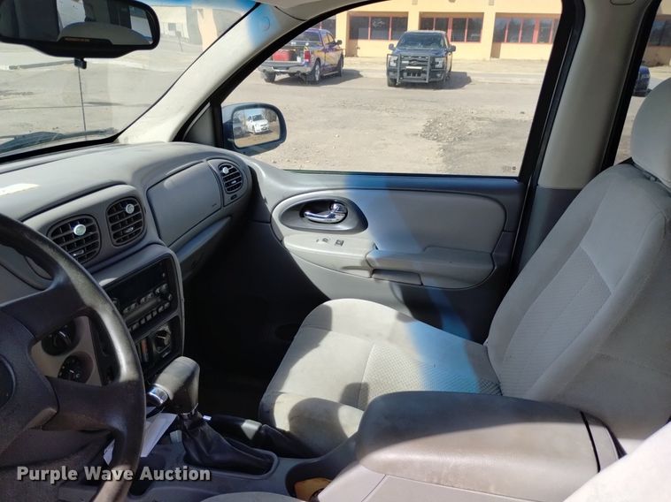 image for item DQ5998 2008 Chevrolet Trail Blazer SUV