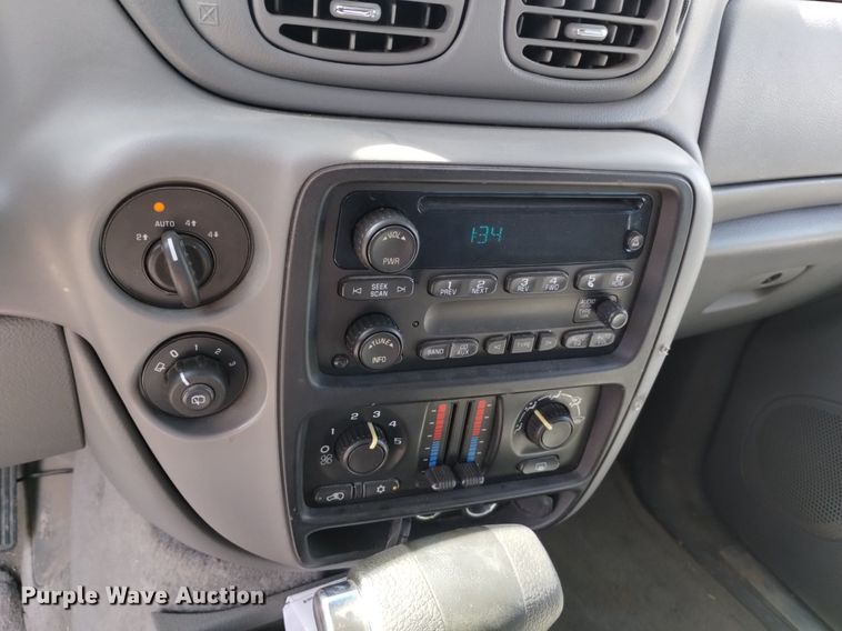 image for item DQ5998 2008 Chevrolet Trail Blazer SUV