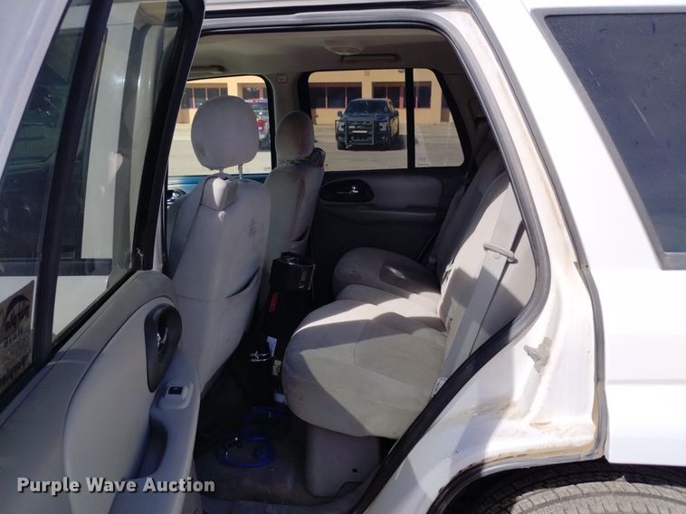 image for item DQ5998 2008 Chevrolet Trail Blazer SUV