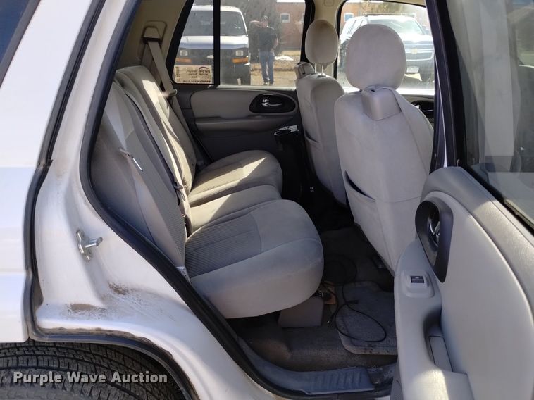 image for item DQ5998 2008 Chevrolet Trail Blazer SUV