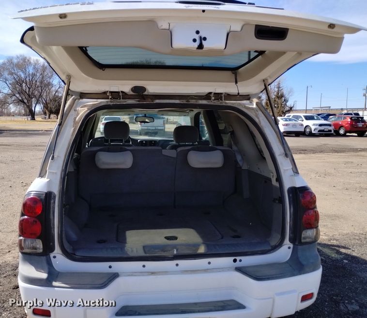 image for item DQ5998 2008 Chevrolet Trail Blazer SUV