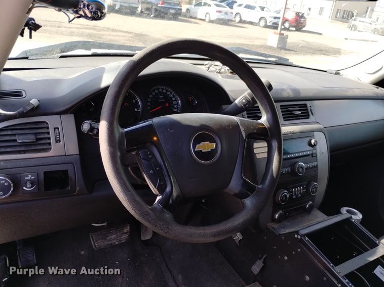 image for item DQ6000 2013 Chevrolet Tahoe Police  SUV