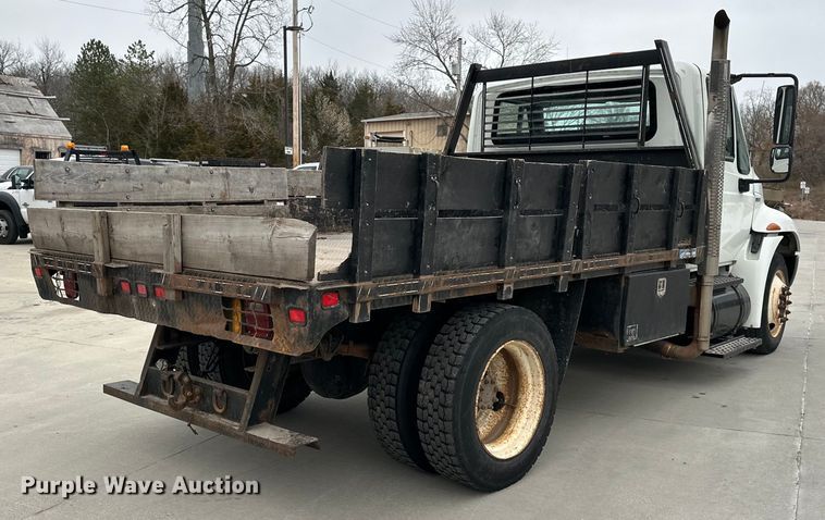 image for item DQ6368 2009 International 4300 dump flatbed truck