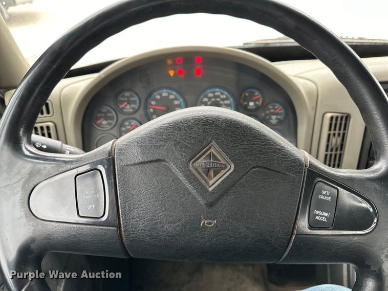 image for item DQ6368 2009 International 4300 dump flatbed truck