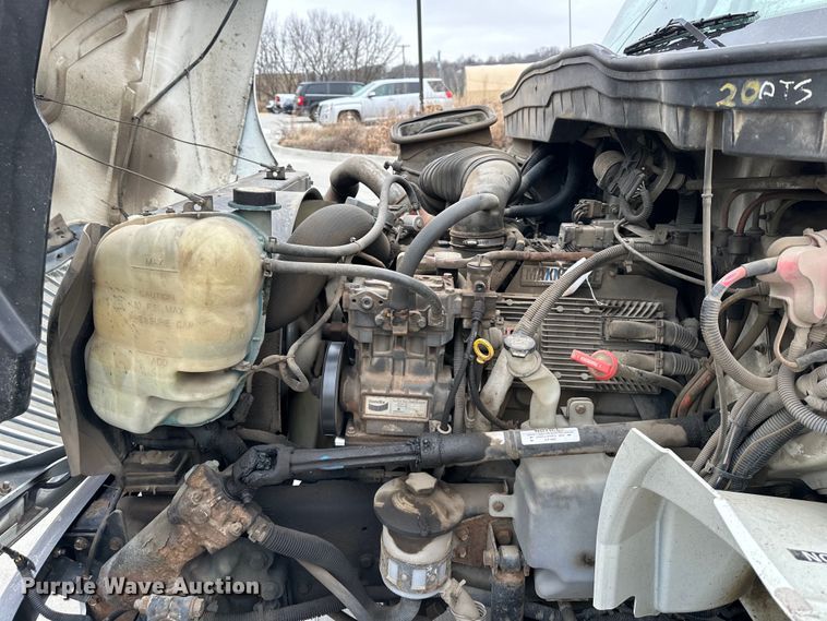 image for item DQ6368 2009 International 4300 dump flatbed truck