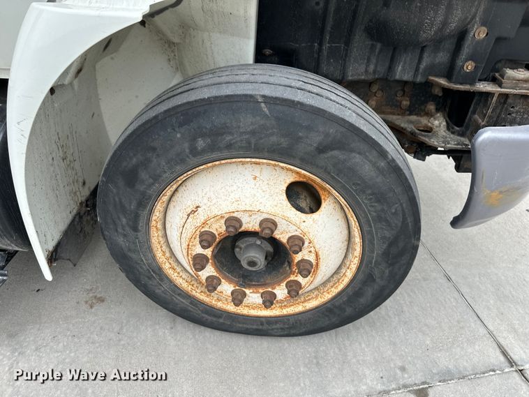 image for item DQ6368 2009 International 4300 dump flatbed truck