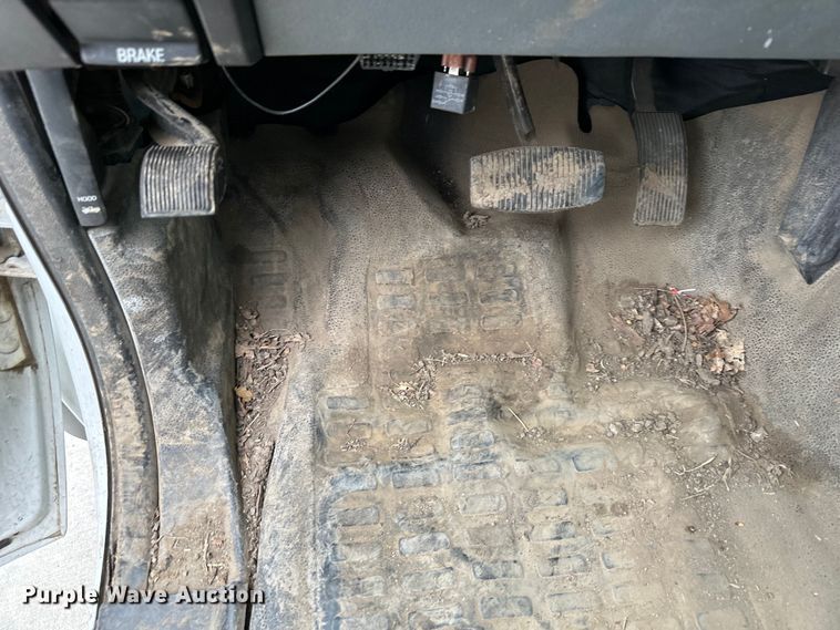 image for item DQ6371 2012 Ford F450 Super Duty XL dump flatbed truck