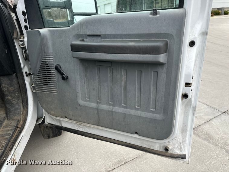 image for item DQ6371 2012 Ford F450 Super Duty XL dump flatbed truck