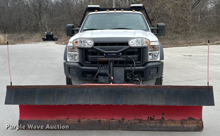 image for item DQ6372 2013 Ford F450 Super Duty XL dump flatbed truck