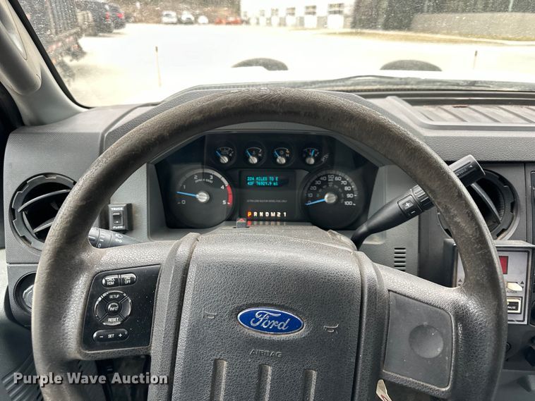 image for item DQ6372 2013 Ford F450 Super Duty XL dump flatbed truck