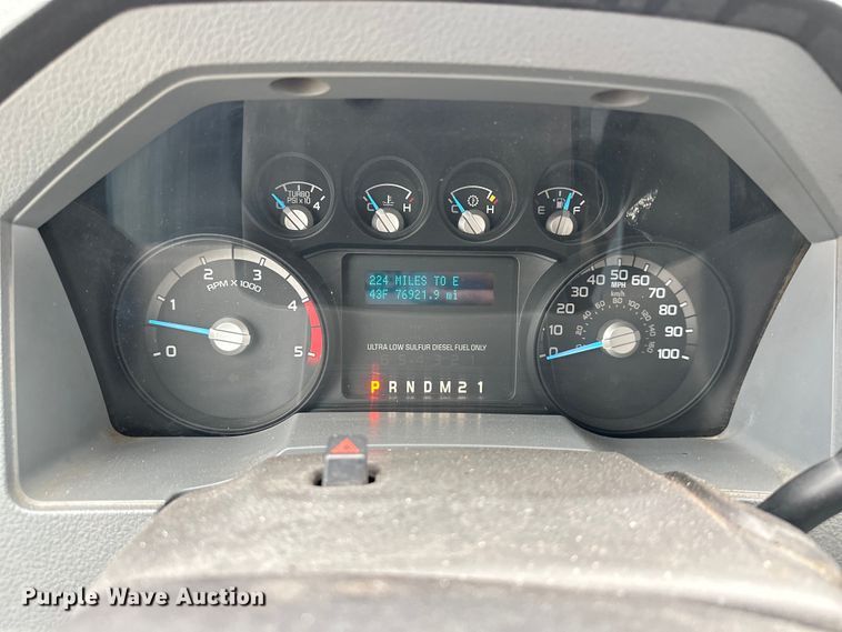 image for item DQ6372 2013 Ford F450 Super Duty XL dump flatbed truck