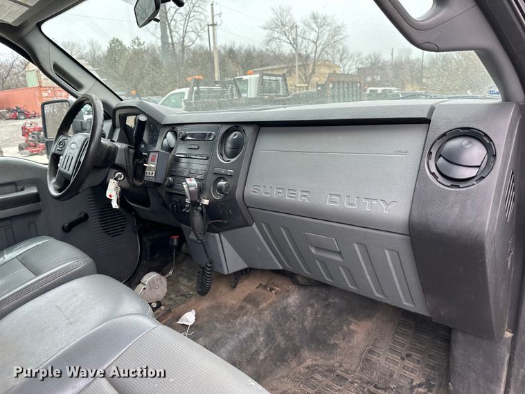 image for item DQ6372 2013 Ford F450 Super Duty XL dump flatbed truck