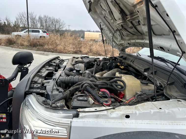 image for item DQ6372 2013 Ford F450 Super Duty XL dump flatbed truck