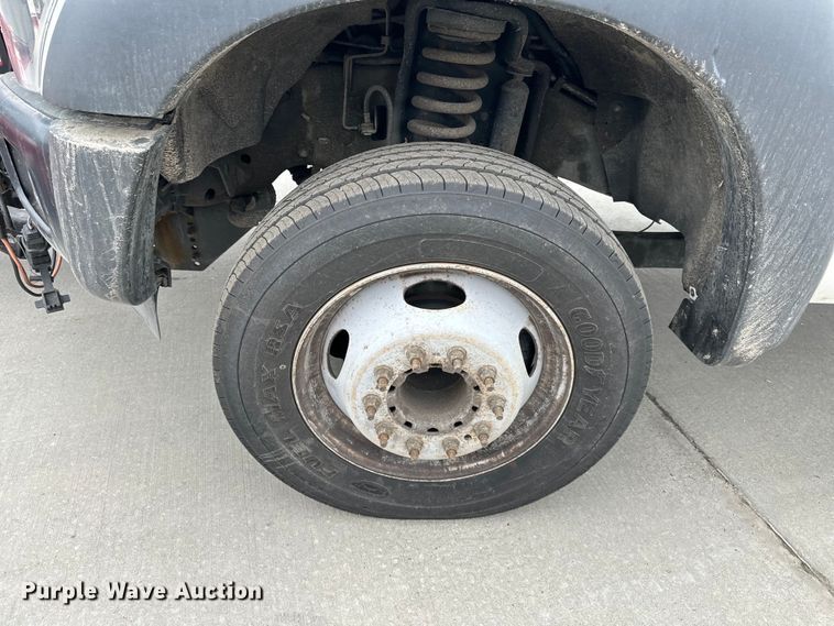 image for item DQ6372 2013 Ford F450 Super Duty XL dump flatbed truck