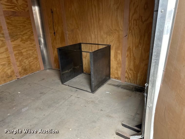 image for item DQ6373 2012 Homesteader  820CT enclosed cargo trailer