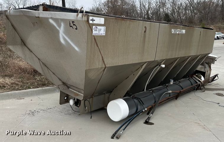 image for item DQ6374 Bonnell  spreader 