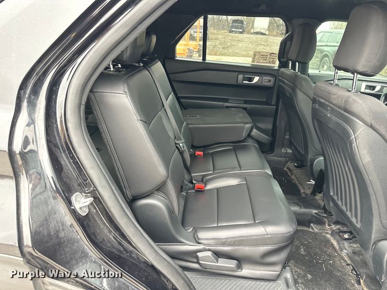 image for item DQ6377 2020 Ford Explorer Police Interceptor  SUV