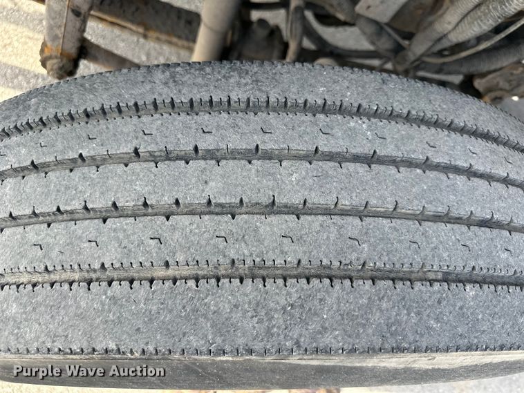 image for item DQ6380 2009 International 7300 dump truck