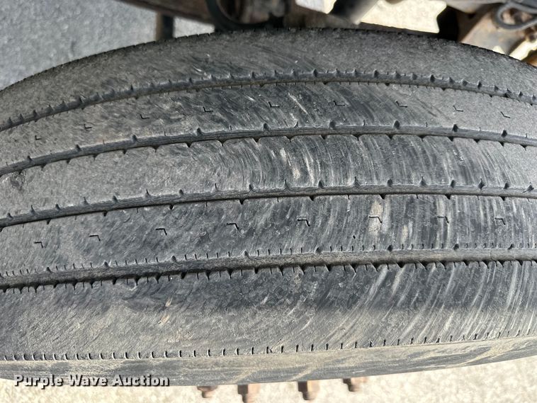 image for item DQ6380 2009 International 7300 dump truck