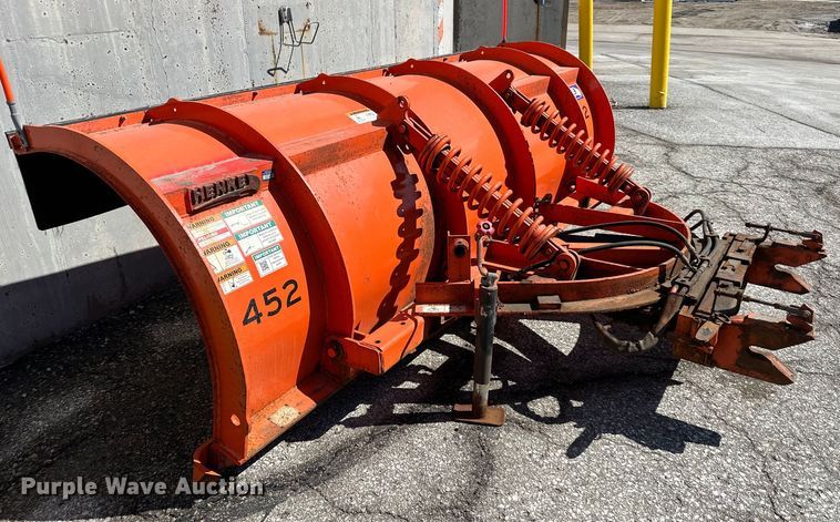 image for item DQ6380 2009 International 7300 dump truck