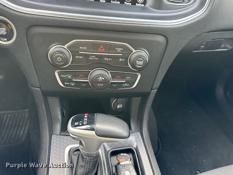 image for item DQ6388 2018 Dodge  Charger GT 