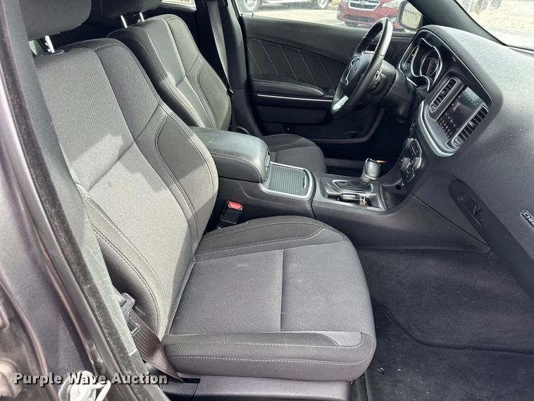 image for item DQ6388 2018 Dodge  Charger GT 