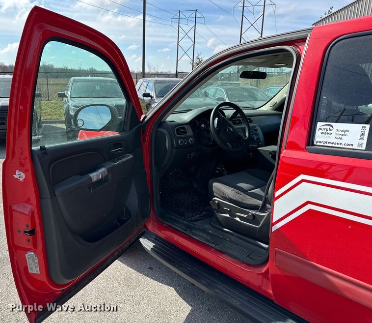 image for item DQ6389 2013 Chevrolet Tahoe SUV