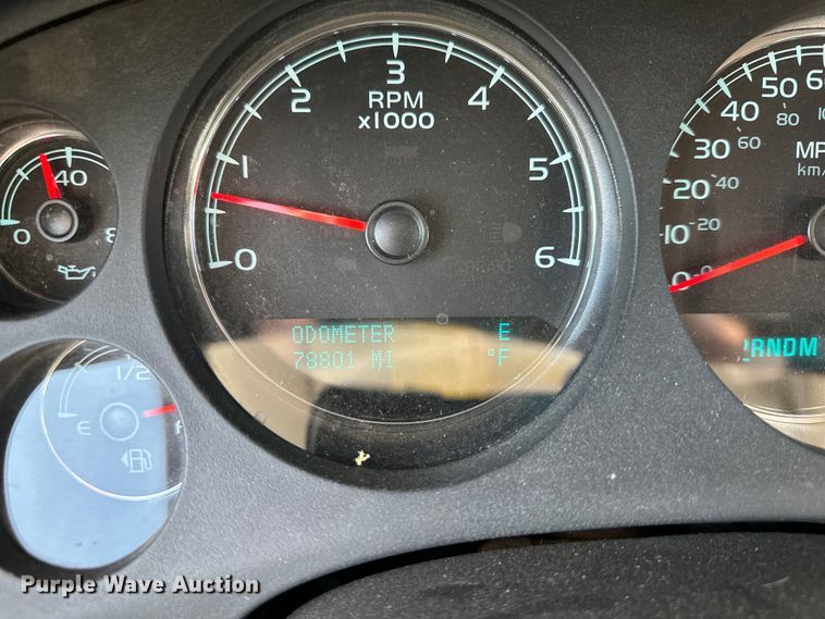 image for item DQ6389 2013 Chevrolet Tahoe SUV