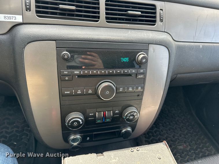 image for item DQ6389 2013 Chevrolet Tahoe SUV