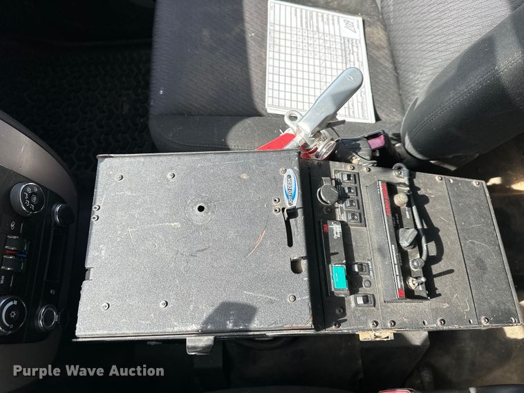 image for item DQ6389 2013 Chevrolet Tahoe SUV