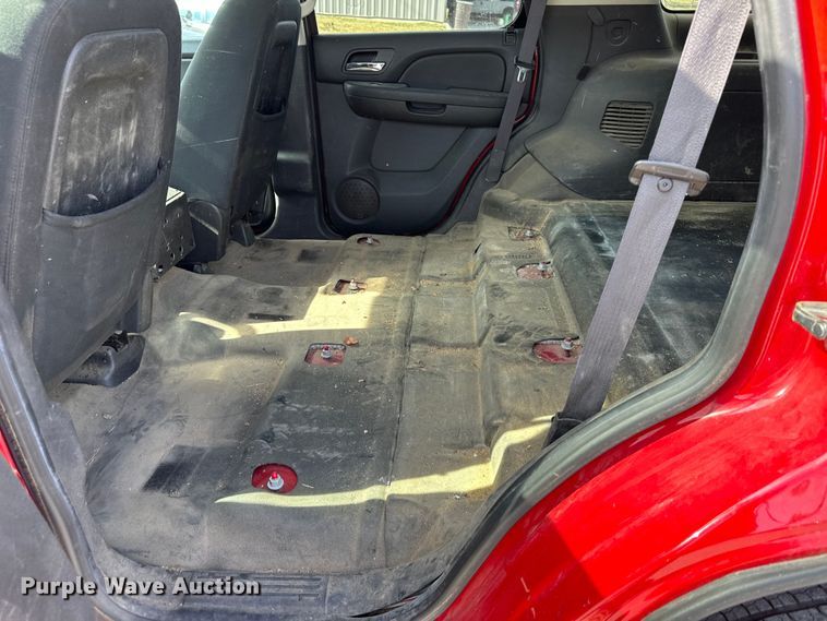 image for item DQ6389 2013 Chevrolet Tahoe SUV