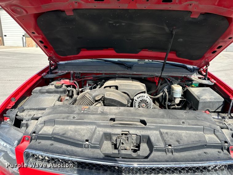 image for item DQ6389 2013 Chevrolet Tahoe SUV