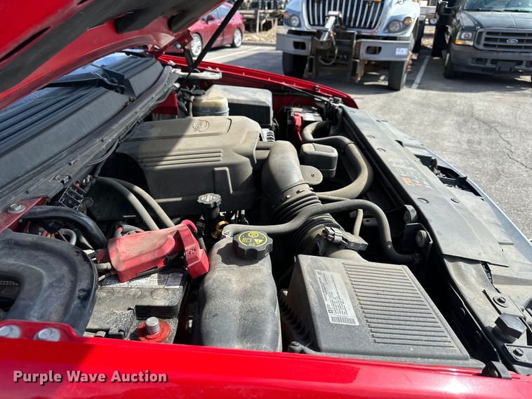 image for item DQ6389 2013 Chevrolet Tahoe SUV