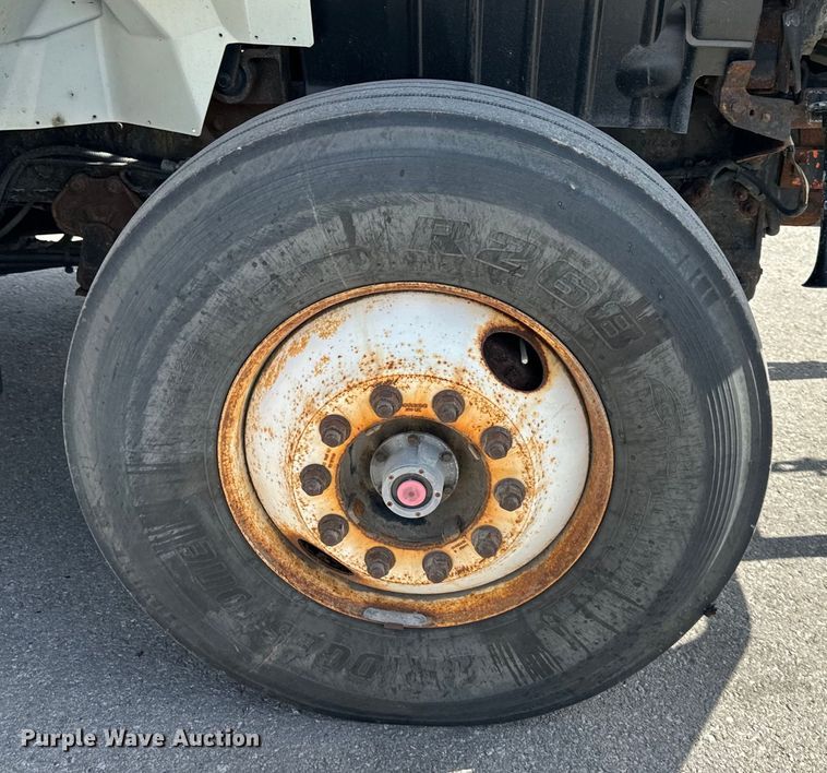 image for item DQ6391 2009 International  WorkStar 7300 dump truck