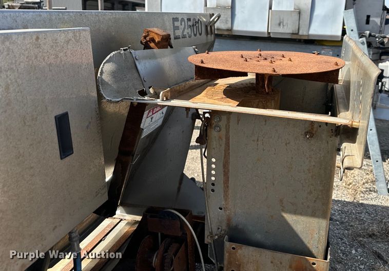 image for item DQ6391 2009 International  WorkStar 7300 dump truck