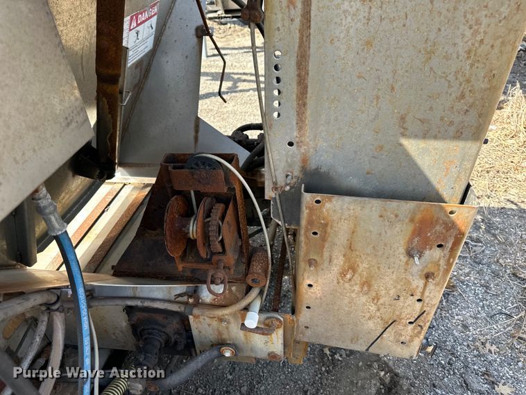 image for item DQ6391 2009 International  WorkStar 7300 dump truck