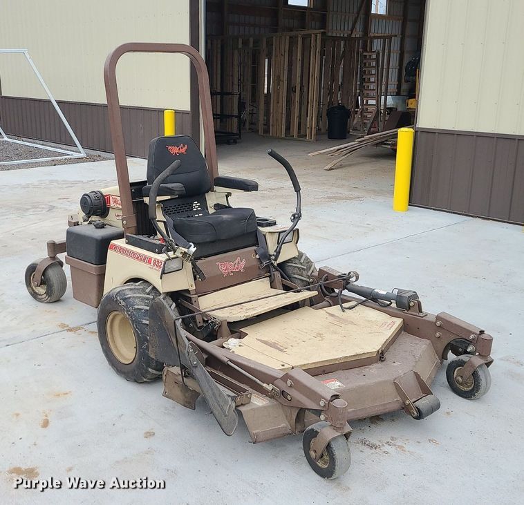 image for item DR7869 Grasshopper  922 ZTR lawn mower