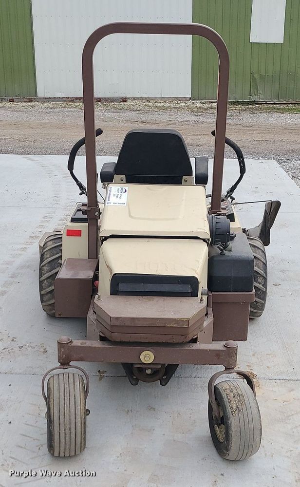 image for item DR7869 Grasshopper  922 ZTR lawn mower